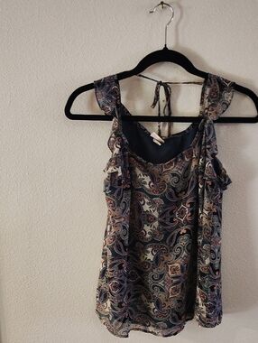 Merona Navy and Cream Paisley Ruffle Tank 981